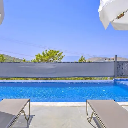 2 Bedroom 6289 * Kalkan