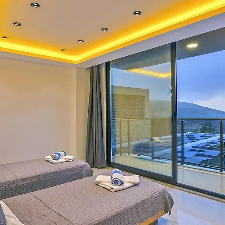 2 Bedroom 6289 Villa Kalkan