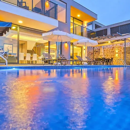 2 Bedroom 6289 Villa