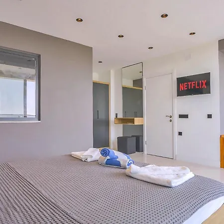 2 Bedroom 6289 Villa *