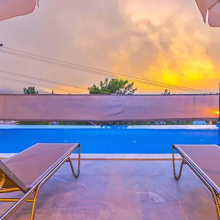 2 Bedroom 6289 Villa