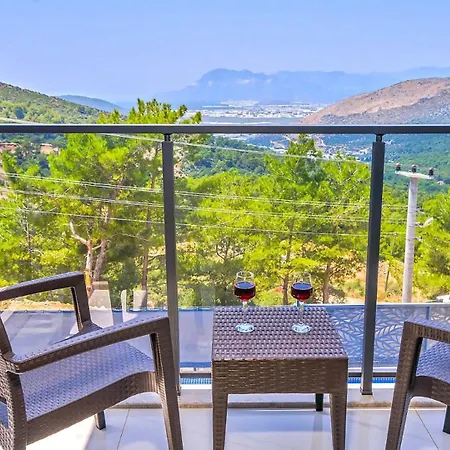 2 Bedroom 6289 Villa Kalkan